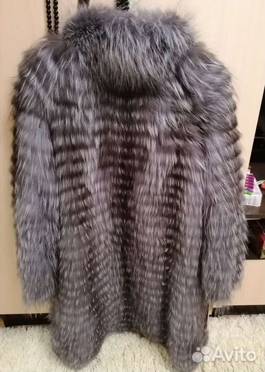 Пальто из чернобурки новое