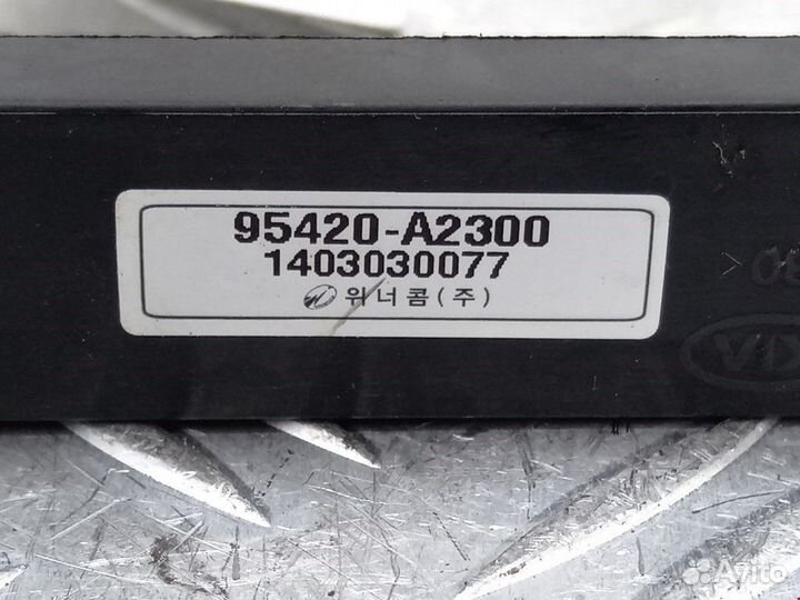 Усилитель антенны Kia Ceed 2 2014