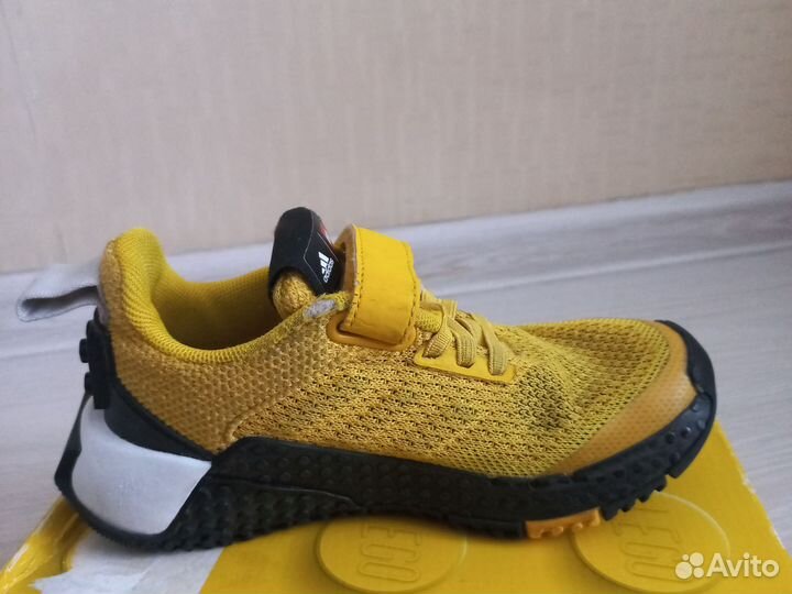 Кроссовки adidas lego