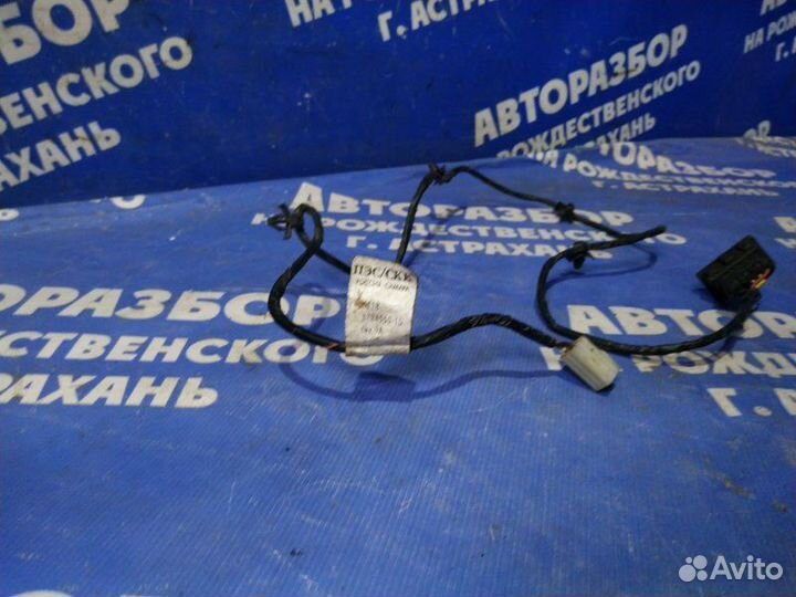 Проводка двери Ваз Лада Калина седан 11183 2010