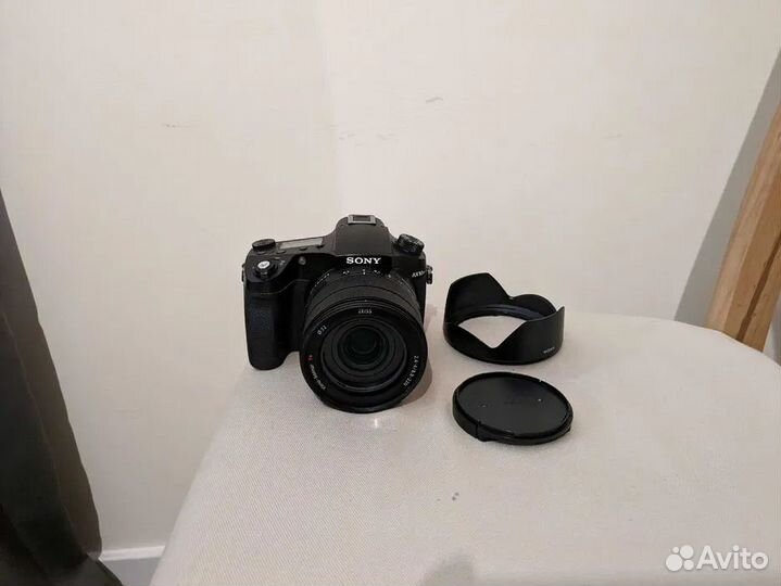 Sony CyberShot RX10 IV