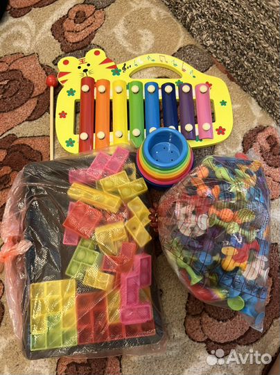 Развивающие игрушки