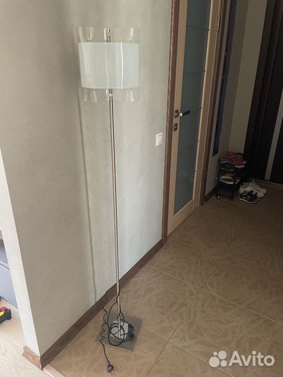 Торшер напольный