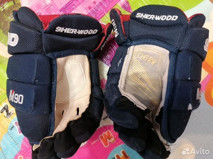 Краги хоккейные размер 14