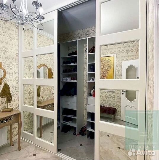 Стенка в гостиную