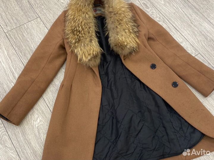 Пальто женское 42 44