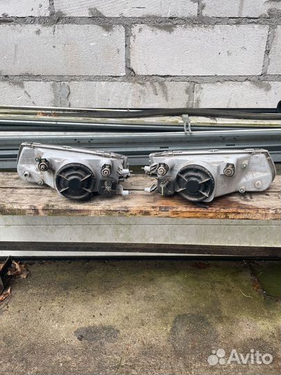 Фары mitsubishi carisma