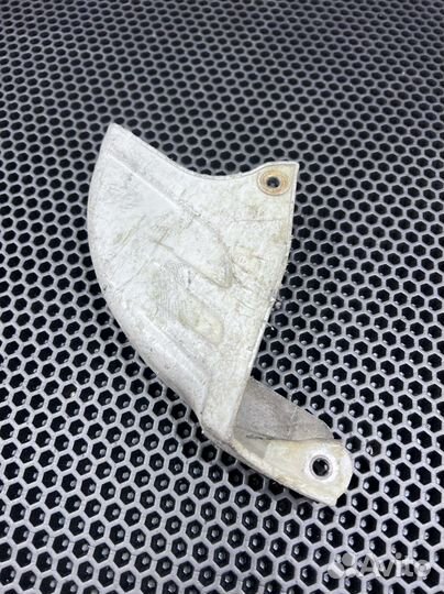 Защита тормозного диска Yamaha YZ 250F 2001-2002