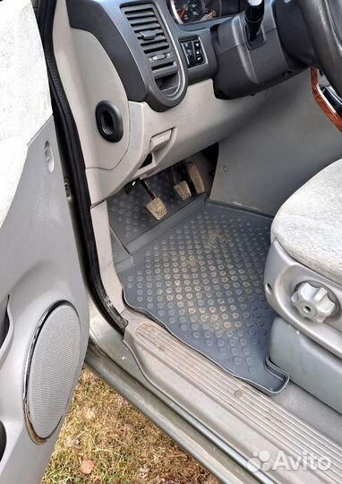 Коврики KIA Carnival 1998-2006