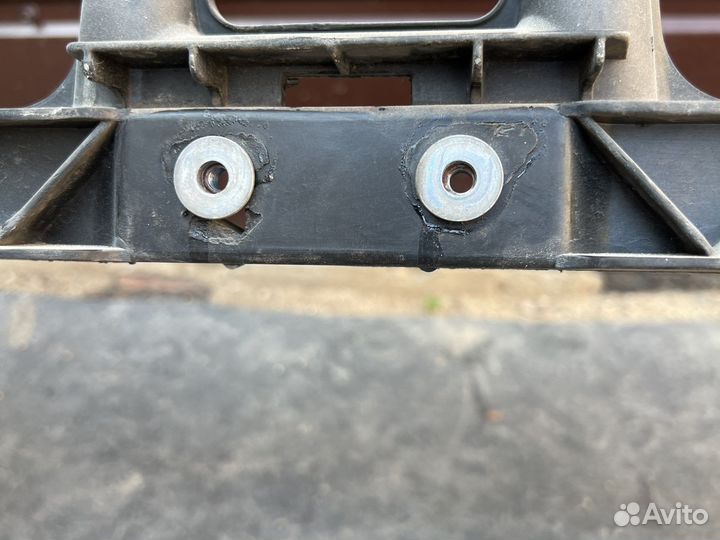 Телевизор(передняя панель) Volkswagen Jetta 5