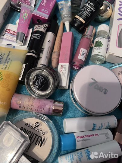 Набор косметики пакетом