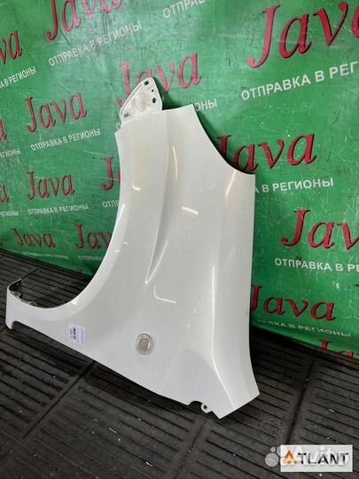 Крыло переднее левое toyota passo