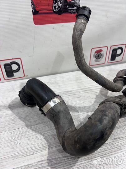 Патрубок системы охлаждения Land Rover Range Rover