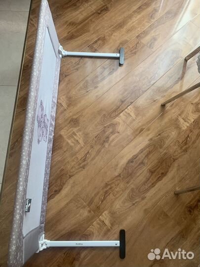 Защитный бар'ер для кровати