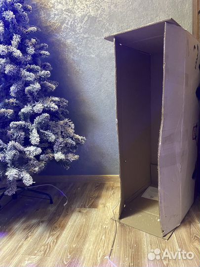 Елка искусственная