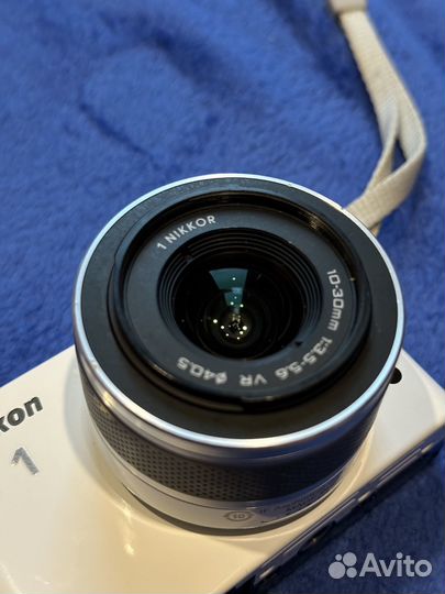 Nikon 1j1