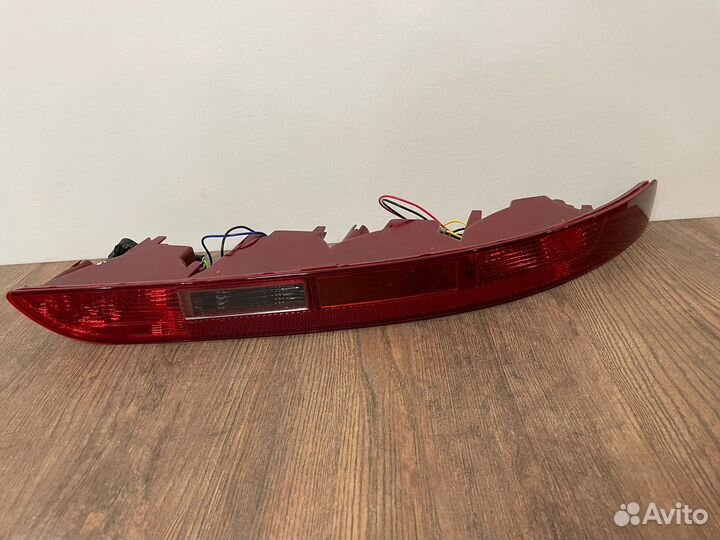 Фонарь задний в бампер правый Audi Q5 8R 2008-2017