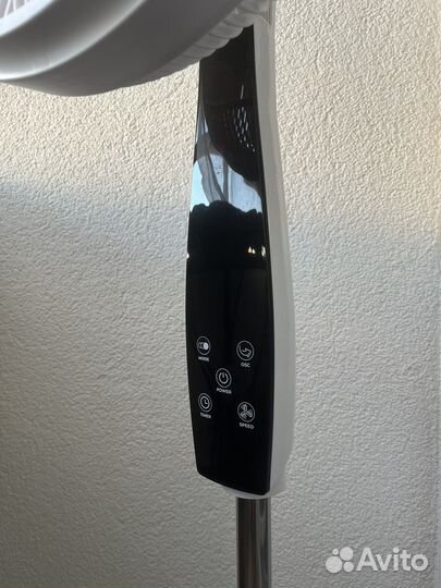 Напольный вентилятор Timberk с пультом