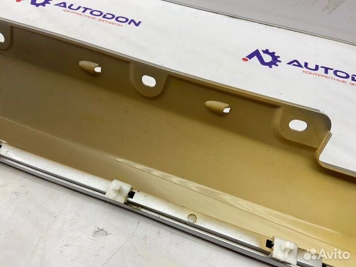 Порог правый Mercedes C-Class W203