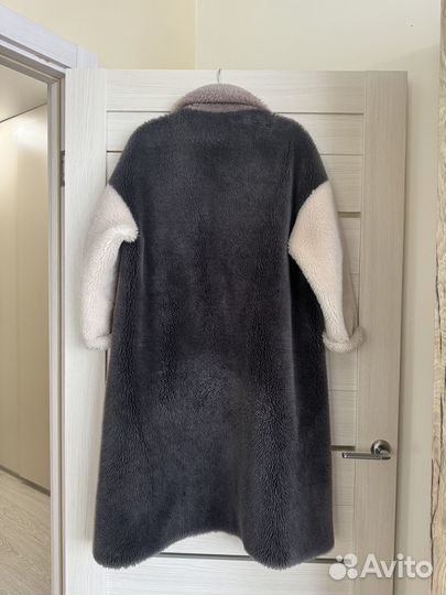 Шуба из натуральной шерсти снежная королева