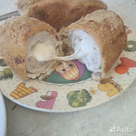 Котлета по-киевски, вяленые помидоры