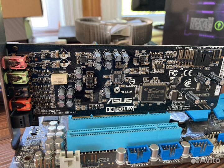 Материнская плата с процессором и памятью