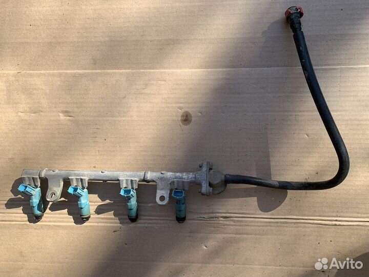 Фррсунка топливная б/у Тойота Витц Toyota Vitz 1SZ