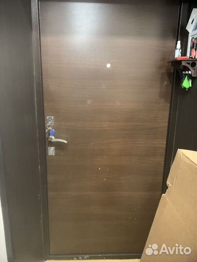 Дверь металлическая 980*2000