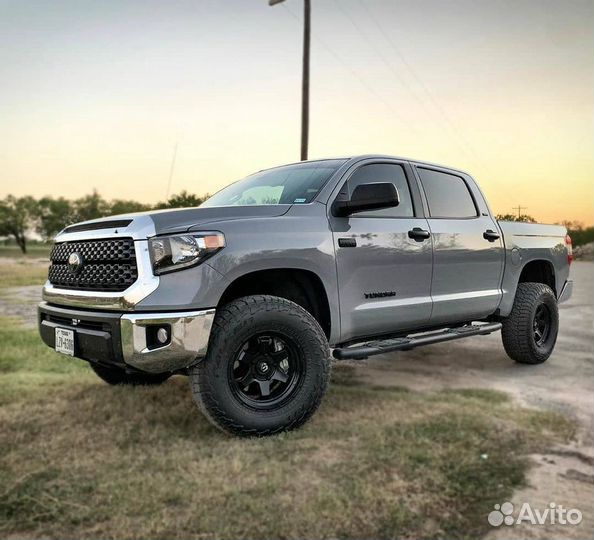 Диски Fuel D664 R17 ET1Toyota Tundra Sequoia LC200