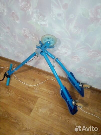 Самокат инерционный