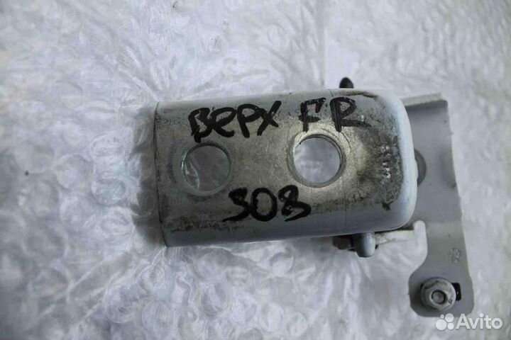 Петля двери передней правой верхняя Peugeot