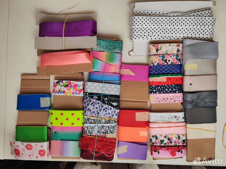 Ленты для рукоделия