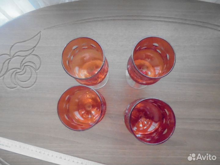 Набор фужеров. Рубиновое стекло