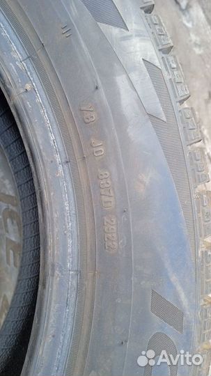 Pirelli Ice Zero FR 215/55 R17