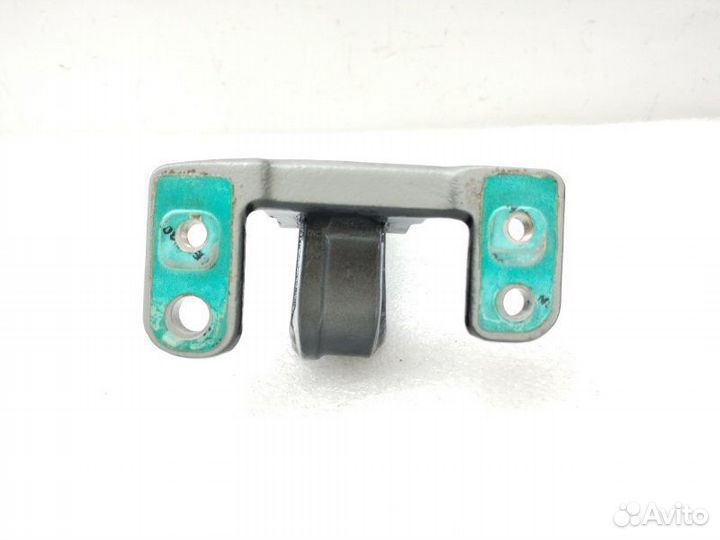 Петля двери багажника задняя правая Mercedes-Benz