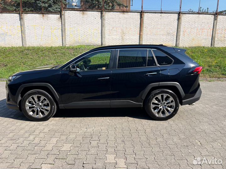Toyota RAV4 2.0 CVT, 2023, 38 000 км