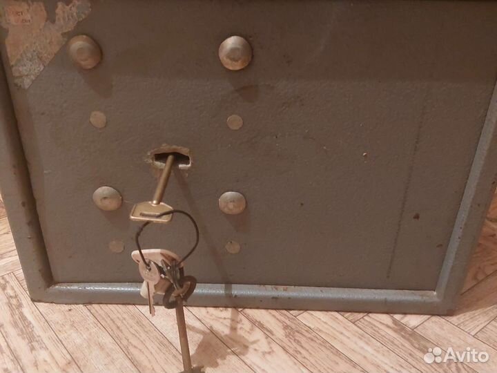 Сейф металлический бу