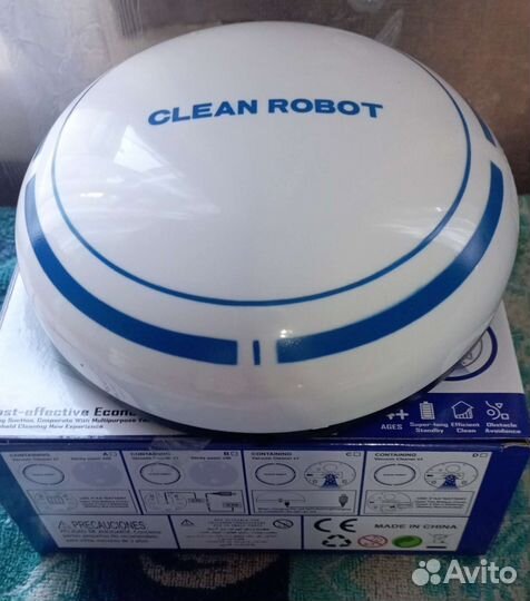 Робот пылесос Clean Robot