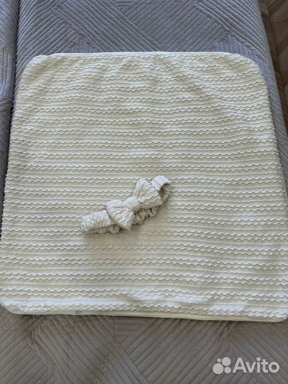 Конверт одеяло вязаный с бантом на выписку