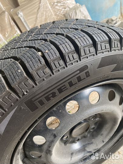 Колеса зимние Pirelli 205/55 r16 (липучка)