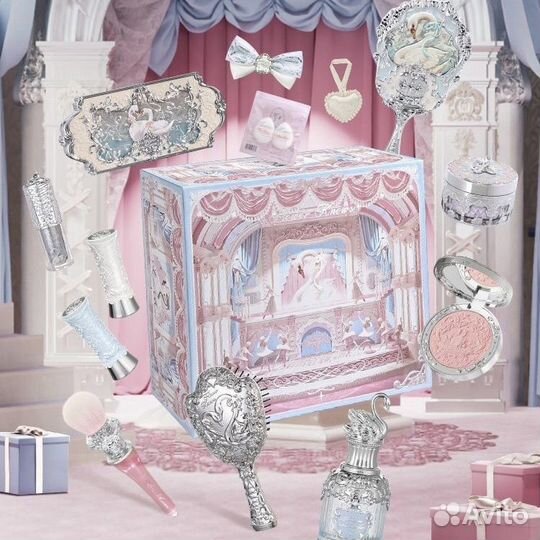 В наличии разные подарочные наборы 