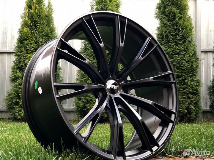 Комплект дисков на audi R21