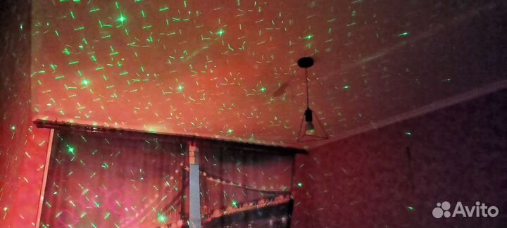 Мини лазер с аккумулятором музыкальный стробоскоп