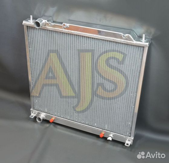 Радиатор алюминиевый MMC Delica PF6W 6G72 40мм AT