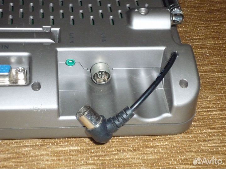 VGA Монитор 8” Super SP-805D с аналоговым тюнером
