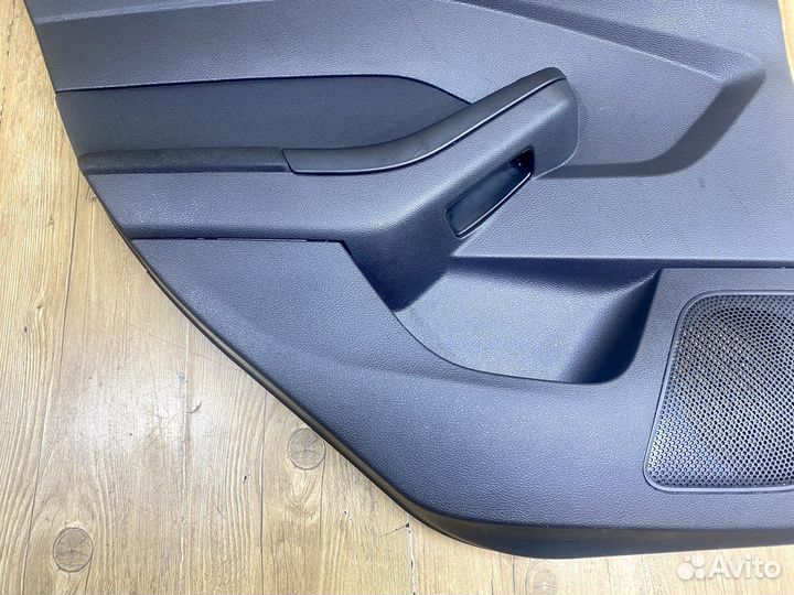 Обшивка двери задняя левая Ford Focus 3 2011-2019г