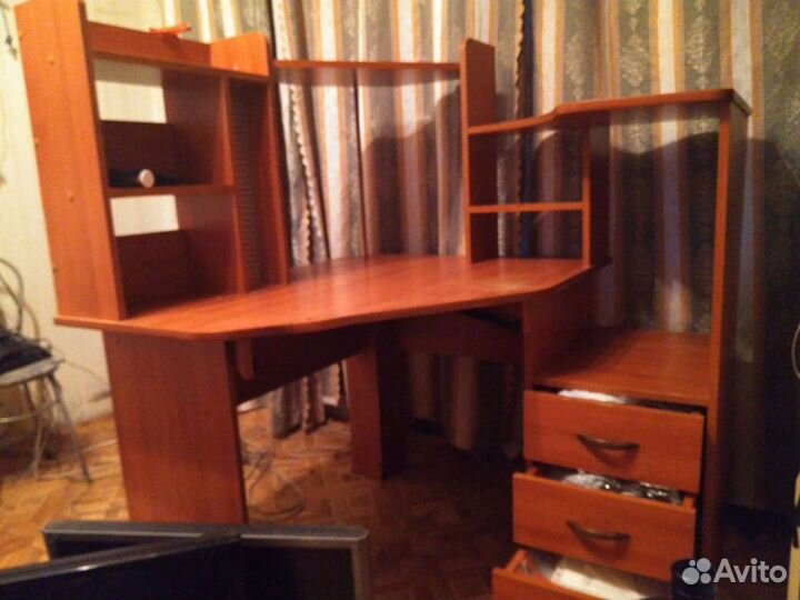 Компьютерный стол бу