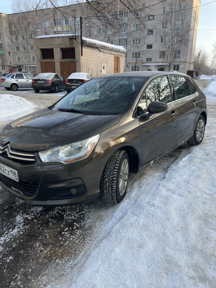 Citroen C4: фото владельца