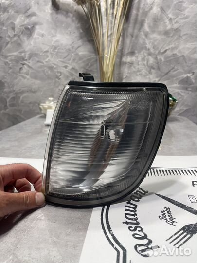 Габарит Toyota hilux surf 185 левый