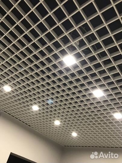 Подвесной потолок Грильято цвет: металлик